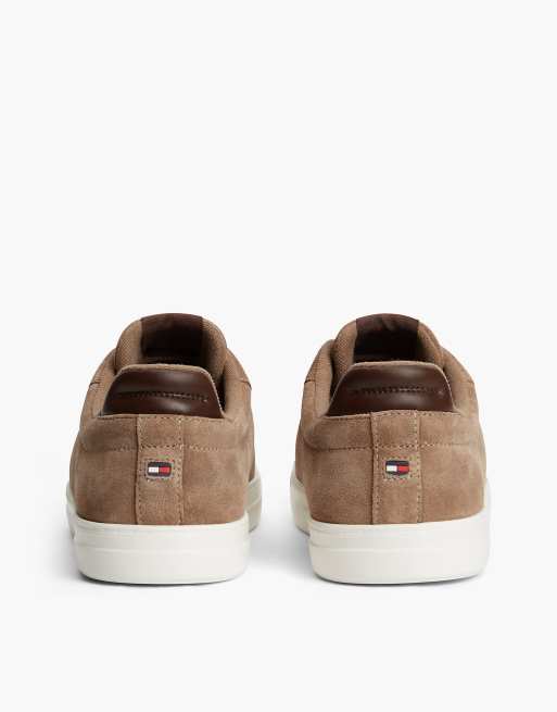 Tommy Hilfiger baskets de tennis légères à logo métallisé en daim antilope, 4 de 7