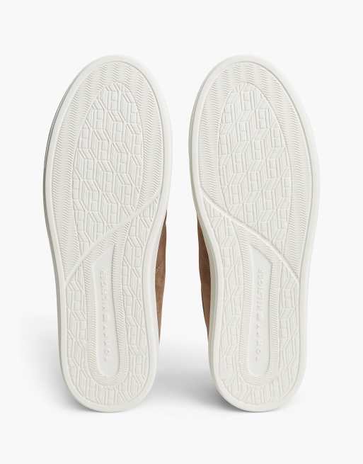 Tommy Hilfiger baskets de tennis légères à logo métallisé en daim antilope, 5 de 7
