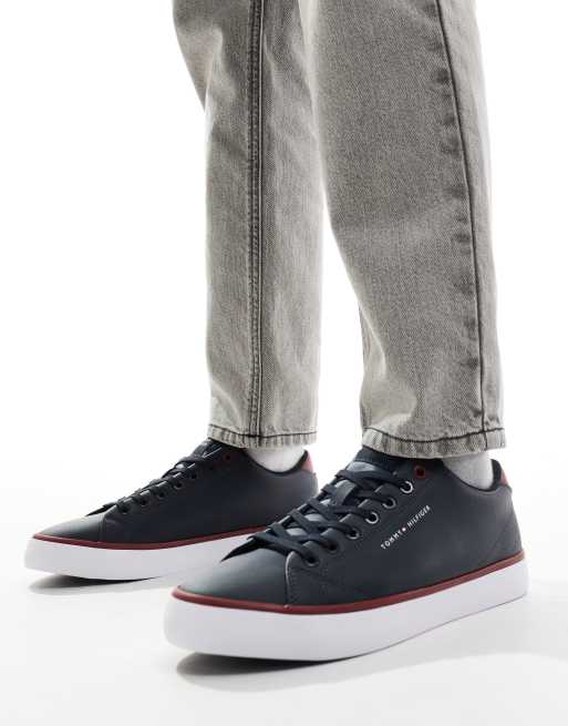 Tommy Hilfiger - Baskets en cuir avec semelle vulcanisée - Bleu marine