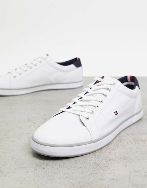 Tommy Hilfiger – Białe płócienne sznurowane buty sportowe