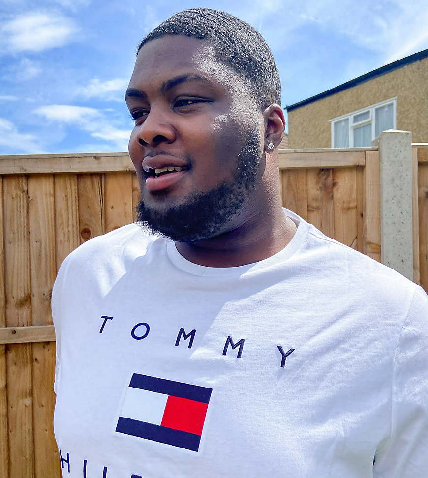 Tommy Hilfiger Big and Tall chest flag logo t-shirt in white
