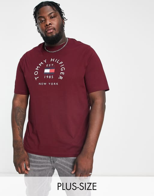 Burgundy tommy hilfiger store shirt