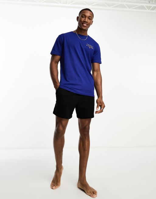Tommy Hilfiger – Blå, mysig t-shirt med logga