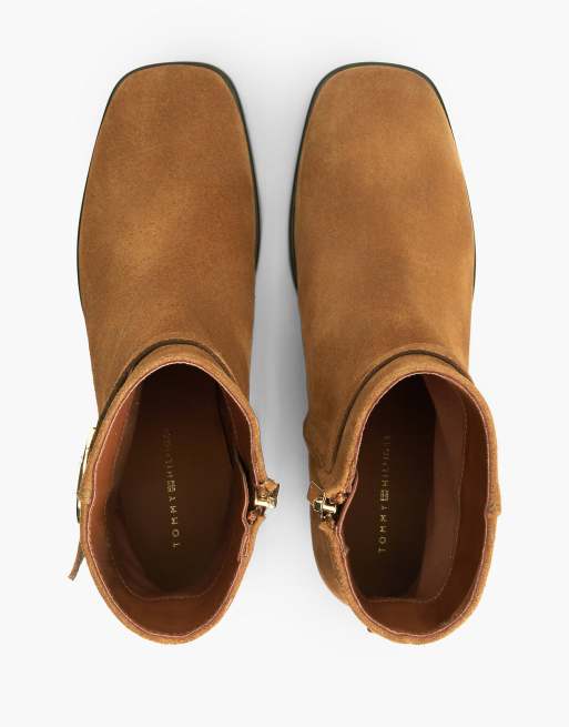 Tommy Hilfiger bottines à talon carré avec bride à boucle en daim marron, 3 de 7