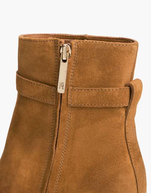 Tommy Hilfiger bottines à talon carré avec bride à boucle en daim marron, 6 de 7