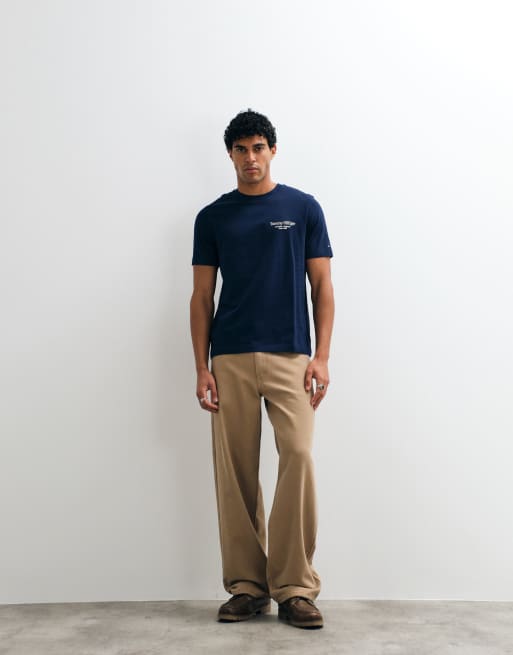 Tommy Hilfiger boxy fit logo t-shirt in navy, 4 of 5