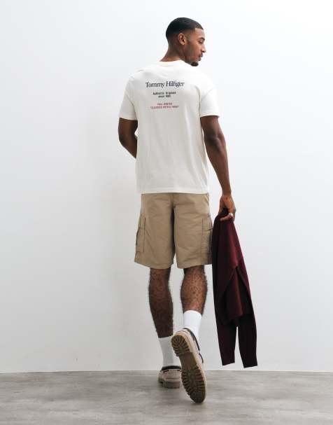 Tommy Hilfiger Boxy-Fit T-Shirt mit Logo in Cremeweiß - view 1