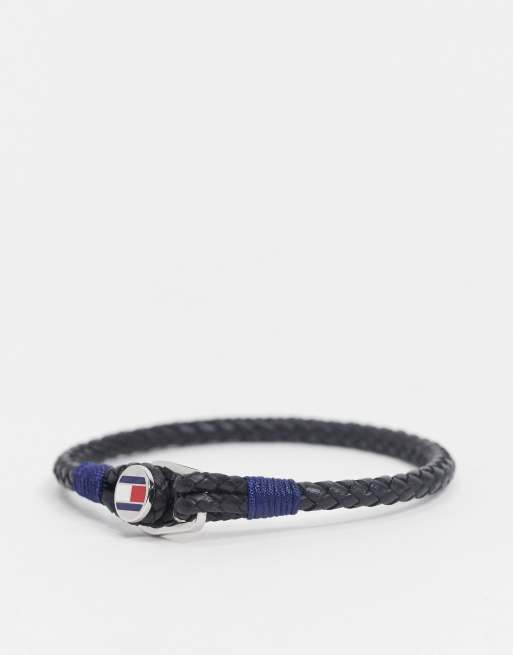 Tommy Hilfiger - Braccialetto intrecciato in pelle nera con chiusura metallica