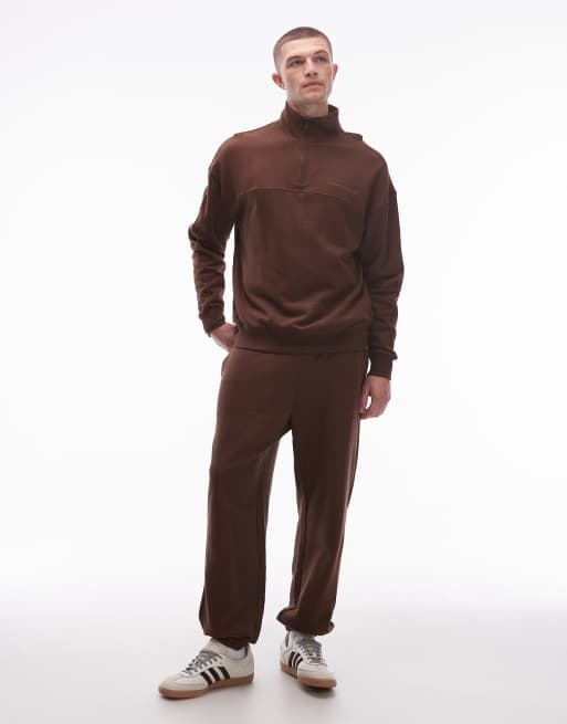 Tommy Hilfiger – Brun sweatshirt med liten logga och kort dragkedja, 2 av 5