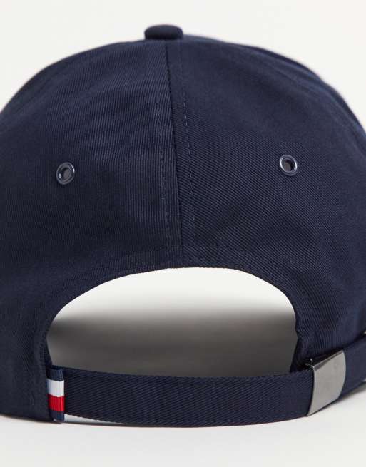 Tommy Hilfiger cap with signature logo in navy