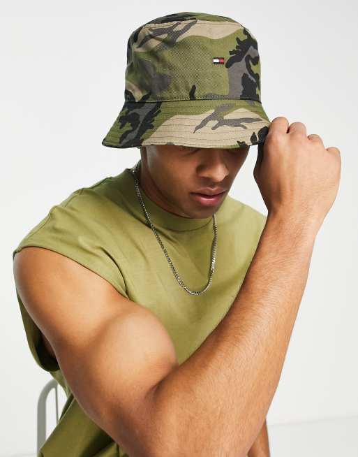 Tommy Hilfiger Cappello da pescatore con motivo mimetico e logo