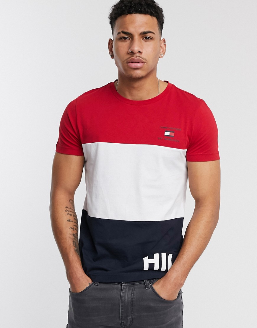 Tommy Hilfiger - Capsule - T-shirt colorblock rossa/bianca/blu navy con logo-Multicolore