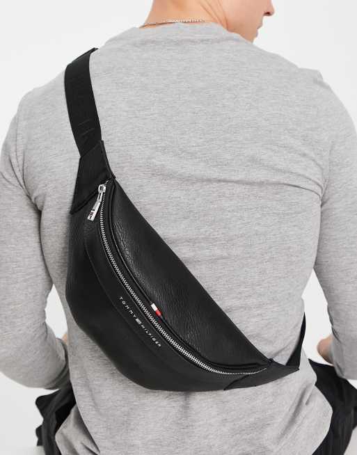 Tommy Hilfiger casual fanny pack in black