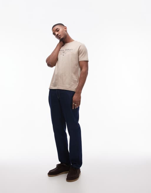 Tommy Hilfiger center stack linear logo t-shirt in beige, 3 of 4