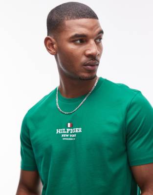 TOMMY HILFIGER CENTRAL LOGO T-SHIRT