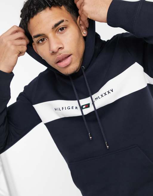 Tommy hilfiger hotsell stripe logo hoodie