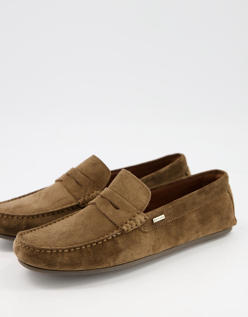 Tommy Hilfiger classic suede penny loafer drivers in beige-Neutral
