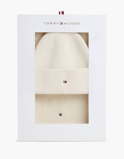 Tommy Hilfiger coffret cadeau bonnet et écharpe Hilfiger flag en crème ...