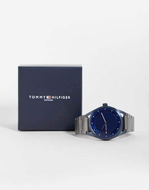 Tommy Hilfiger Collin watch in navy with silver link strap, 3 of 4