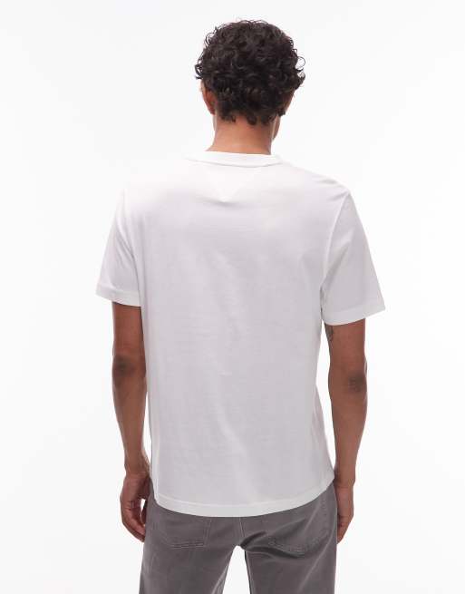 Tommy Hilfiger color block graphic logo t-shirt in white, 3 of 5