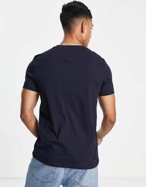 Tommy Hilfiger - Corp - T-shirt blu navy in misto cotone con riga e logo  sul petto - NAVY