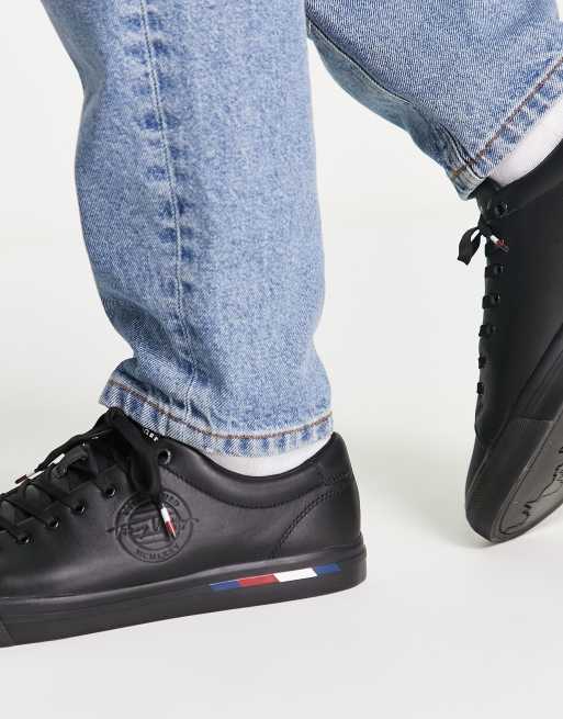 Tommy Hilfiger corporate leather sneakers in black