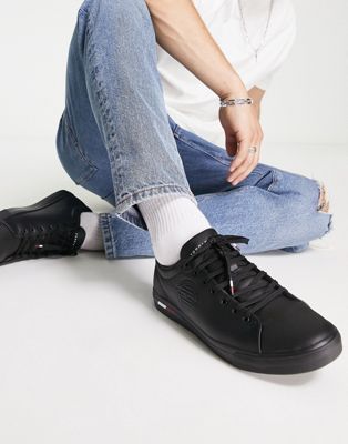 Tommy Hilfiger corporate leather trainer in black