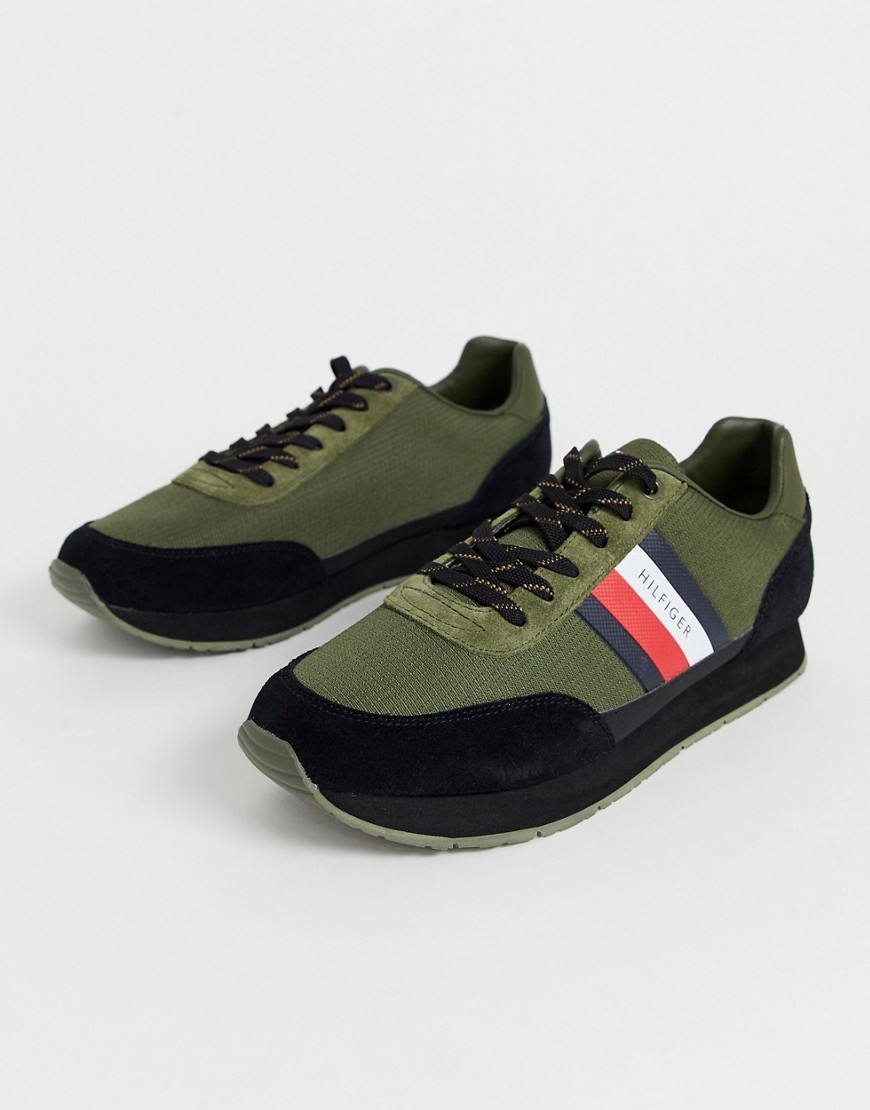 Tommy Hilfiger - Corporate Mix - Sneakers da corsa kaki con bandiera-Verde