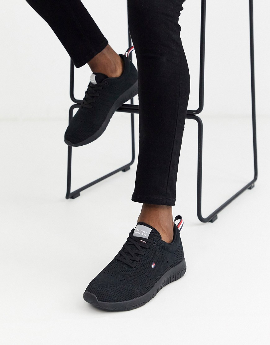 Tommy Hilfiger - Corporate Modern - Sneakers da corsa nere in maglia-Nero