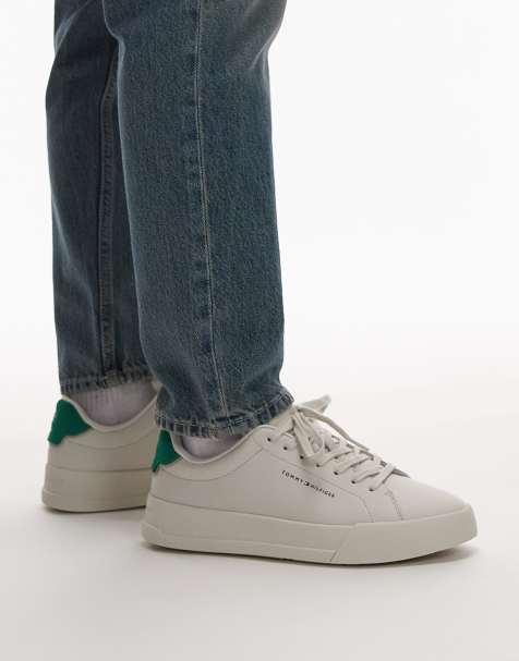 Tommy Hilfiger – Court-Sneaker aus Leder in Wollweiß und Grün - view 1