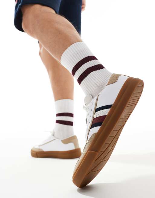 Tommy Hilfiger – Court-Sneaker in Weiß und Beige mit Gummisohle, 5 von 5