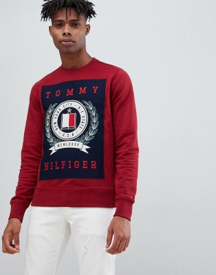 hilfiger crest logo