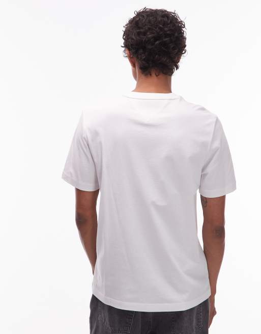 Tommy Hilfiger crest logo t shirt in white , 3 of 5