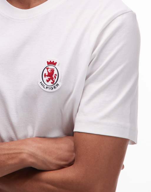 Tommy Hilfiger crest logo t shirt in white , 5 of 5