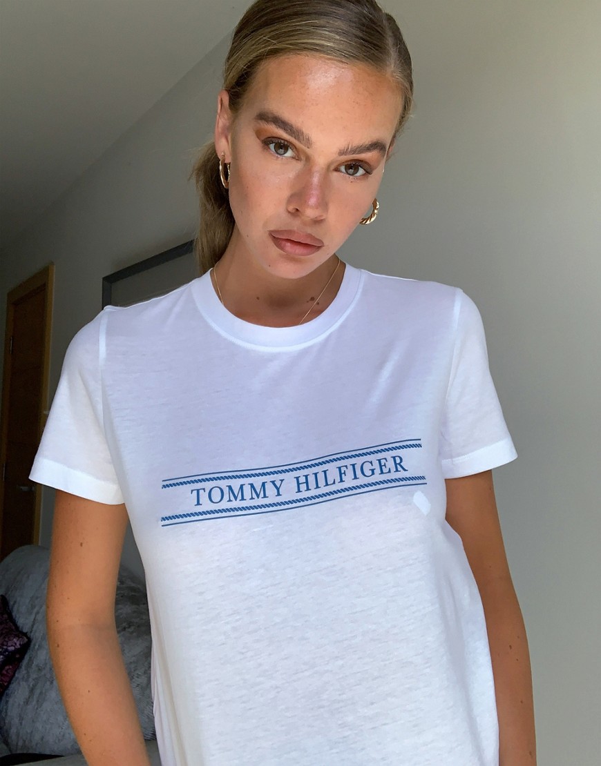 Tommy Hilfiger cross front logo t-shirt in white