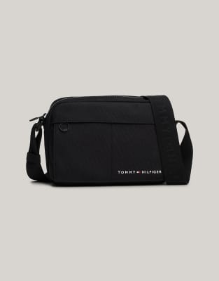 Tommy Hilfiger Crossover reporter bag in black