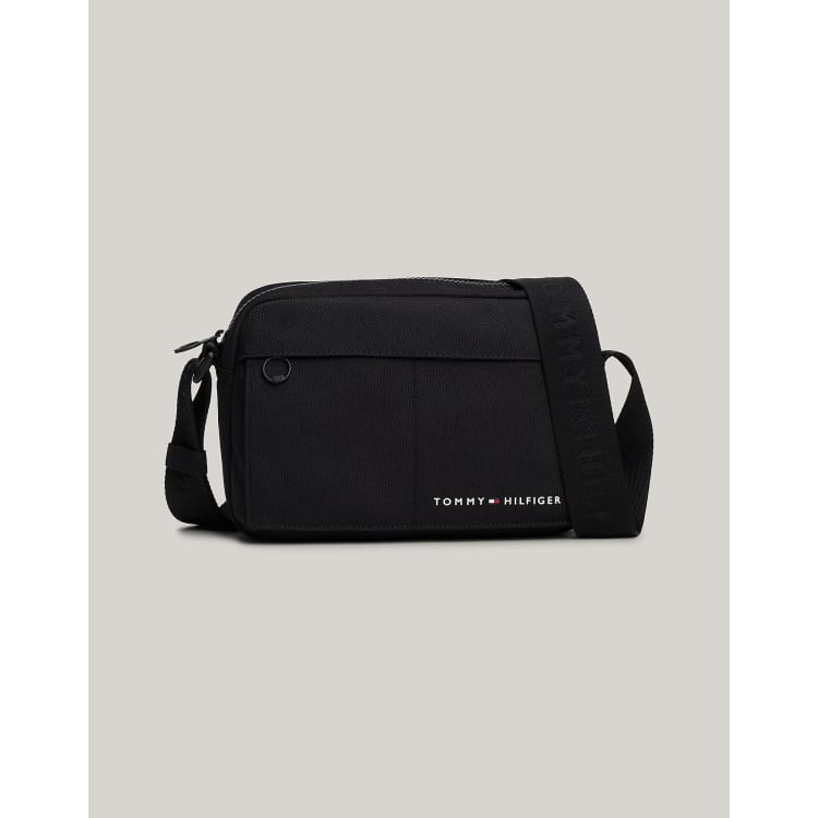 Tommy Hilfiger Crossover Reportertasche in Schwarz