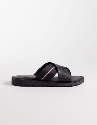  crossover sandal 
