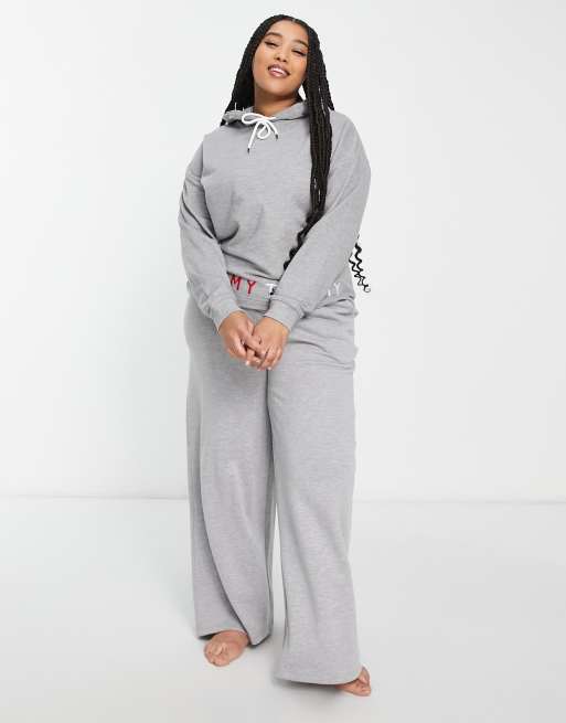 Tommy Hilfiger Curve – Bestickter Lounge-Kapuzenpullover in meliertem Heidegrau, 4 von 4