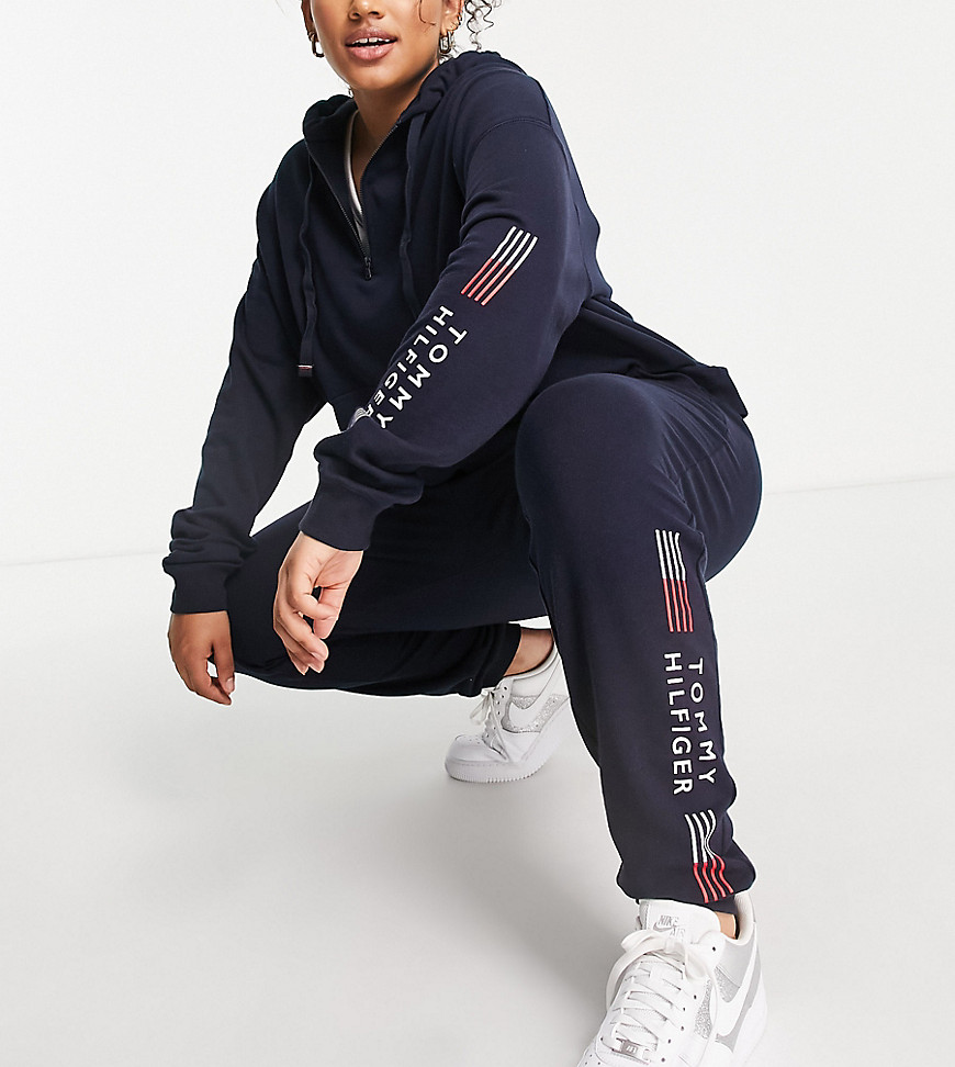 Tommy Hilfiger Curve Flex cotton blend sweatpants with logo detail in navy - NAVY
