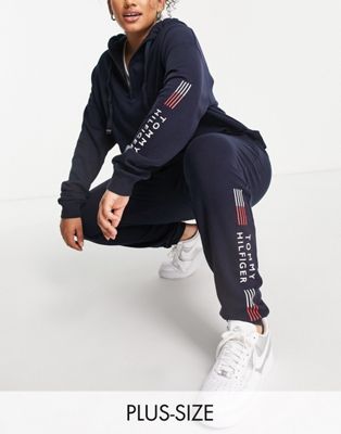 Tommy Hilfiger Curve Flex cotton blend joggers with logo detail in navy - NAVY
