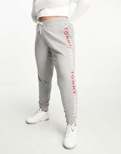 Tommy Hilfiger Curve sweatpants with embroidered logo in gray