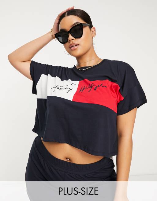 Tommy Hilfiger Curve - T-shirt corta da mare blu navy con logo in coordinato 