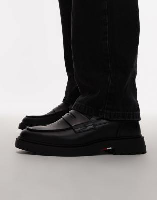 Tommy Hilfiger Cut Out Detailing Classic Leather Loafers In Multi