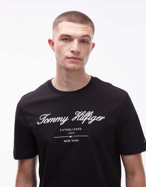 Tommy Hilfiger – Czarny T-shirt z logo na środku, 4 z 5
