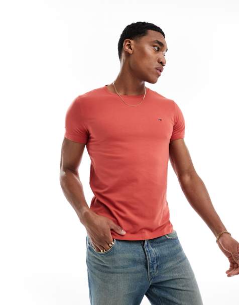 Tommy Hilfiger – Czerwony T-shirt o dopasowanym kroju - view 1