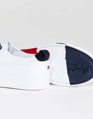 tommy hilfiger canvas shoes