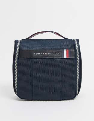 tommy hilfiger elevated bag