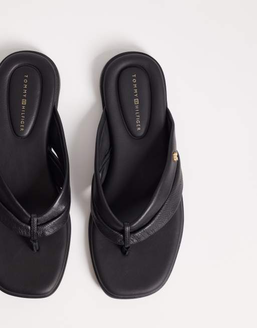 Tommy Hilfiger – Elevated – Zehenstegsandalen in Schwarz, 2 von 4