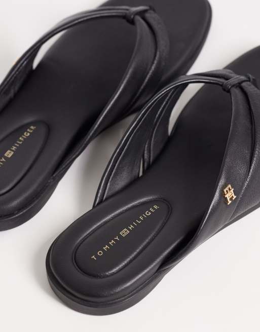 Tommy Hilfiger – Elevated – Zehenstegsandalen in Schwarz, 4 von 4